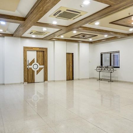 Townhouse Oak Regal Inn Near Sant Tukaram Nagar Metro Station Pimpri-Chinchwad Экстерьер фото