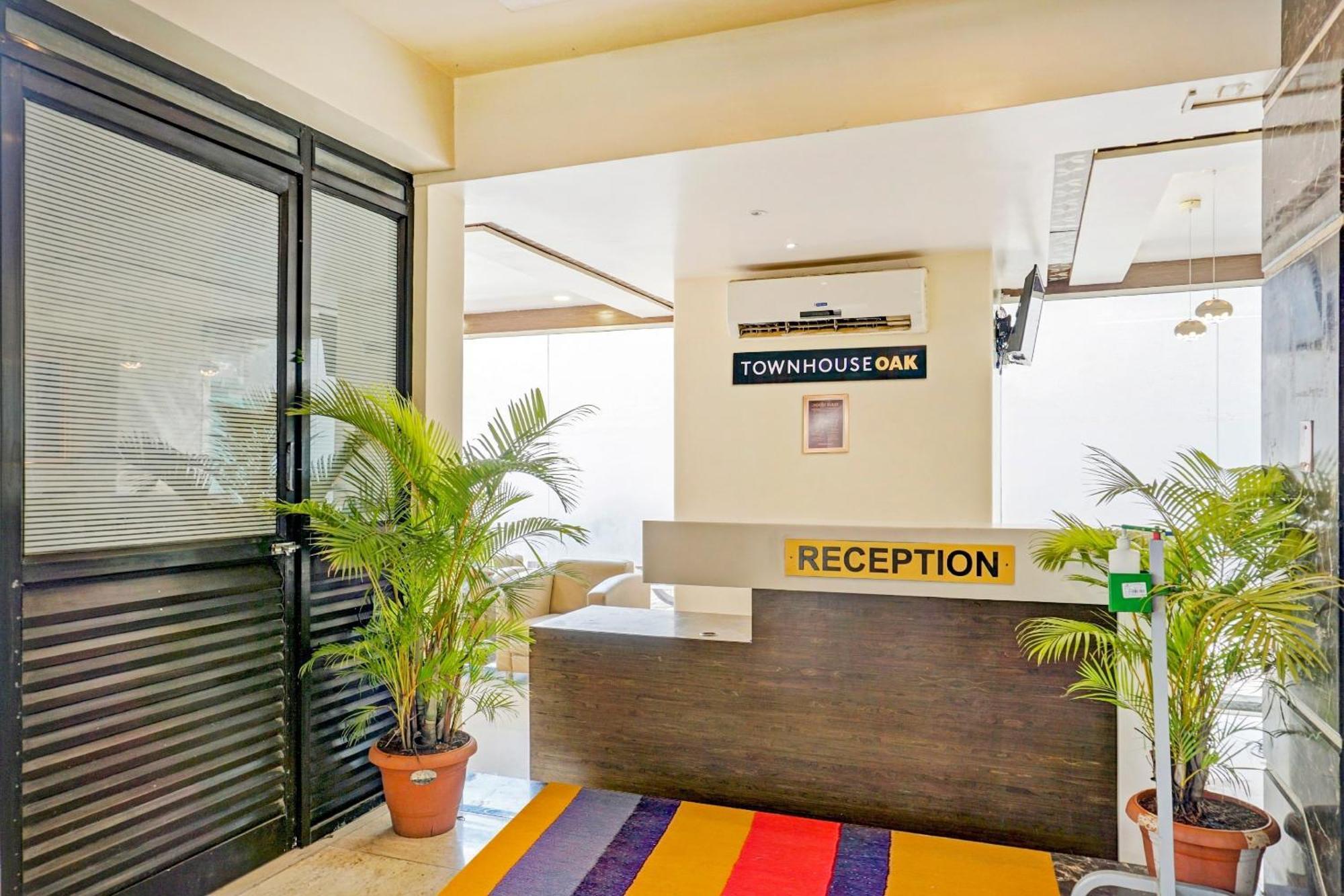 Townhouse Oak Regal Inn Near Sant Tukaram Nagar Metro Station Pimpri-Chinchwad Экстерьер фото